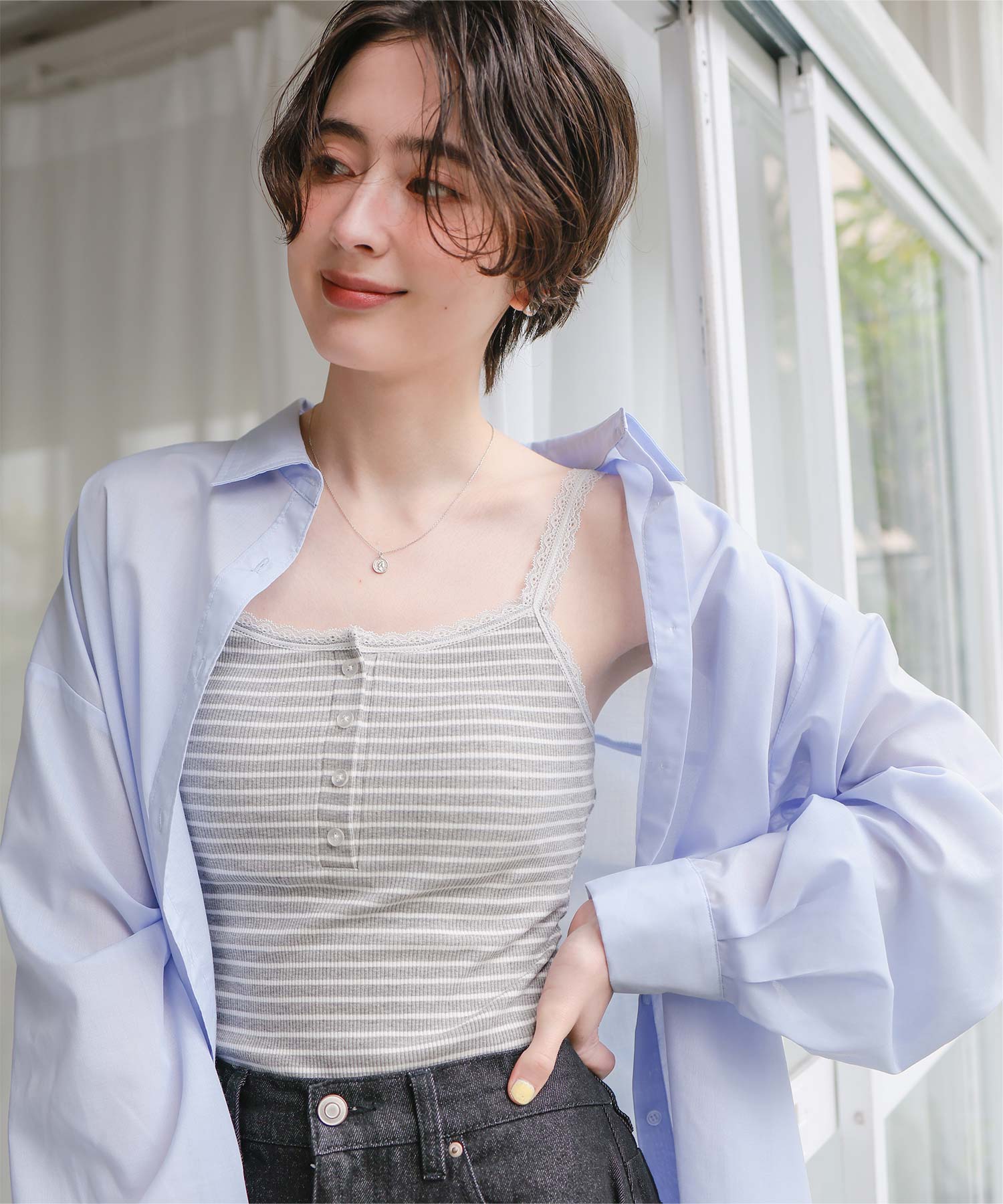 レースデザインカップ付きキャミソールインナー