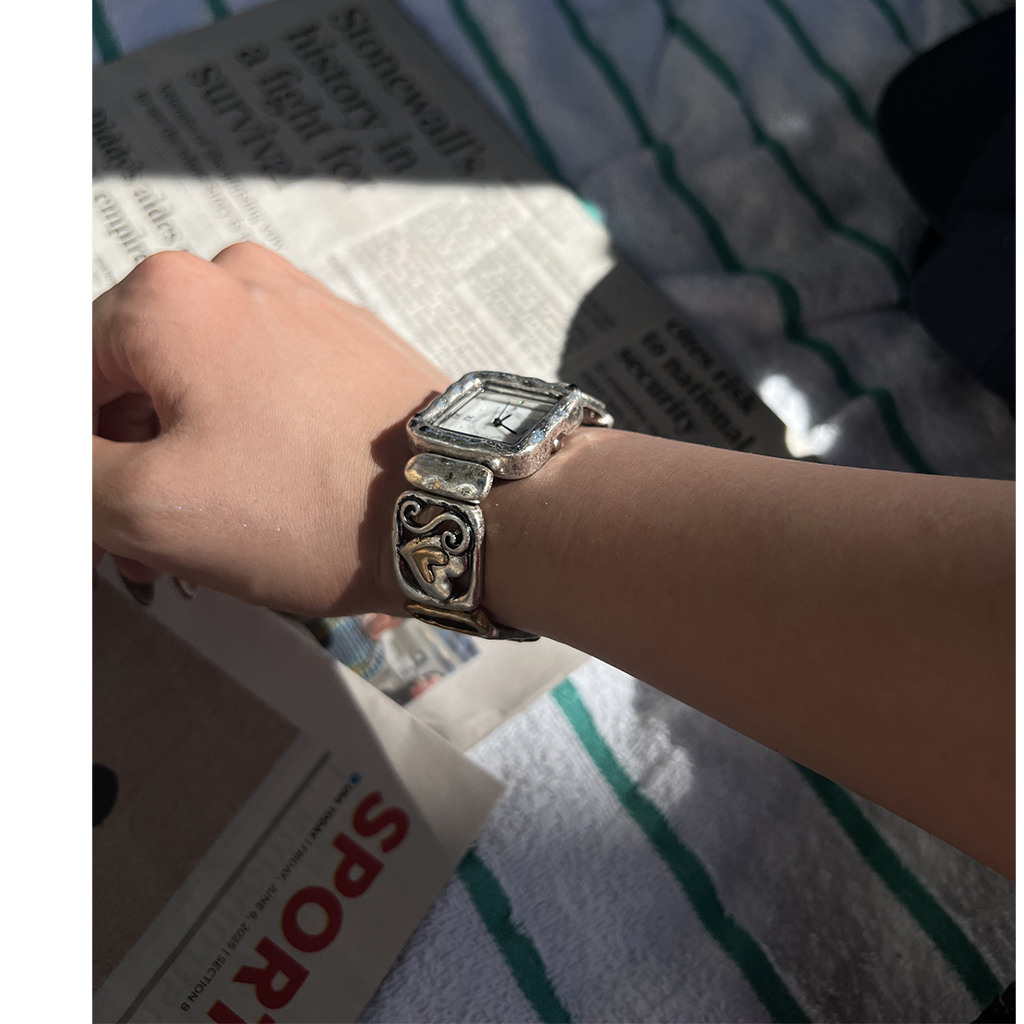 HALF MOON WATCH(2SW1084)STEEL ウォッチ｜スタージュエリー公式