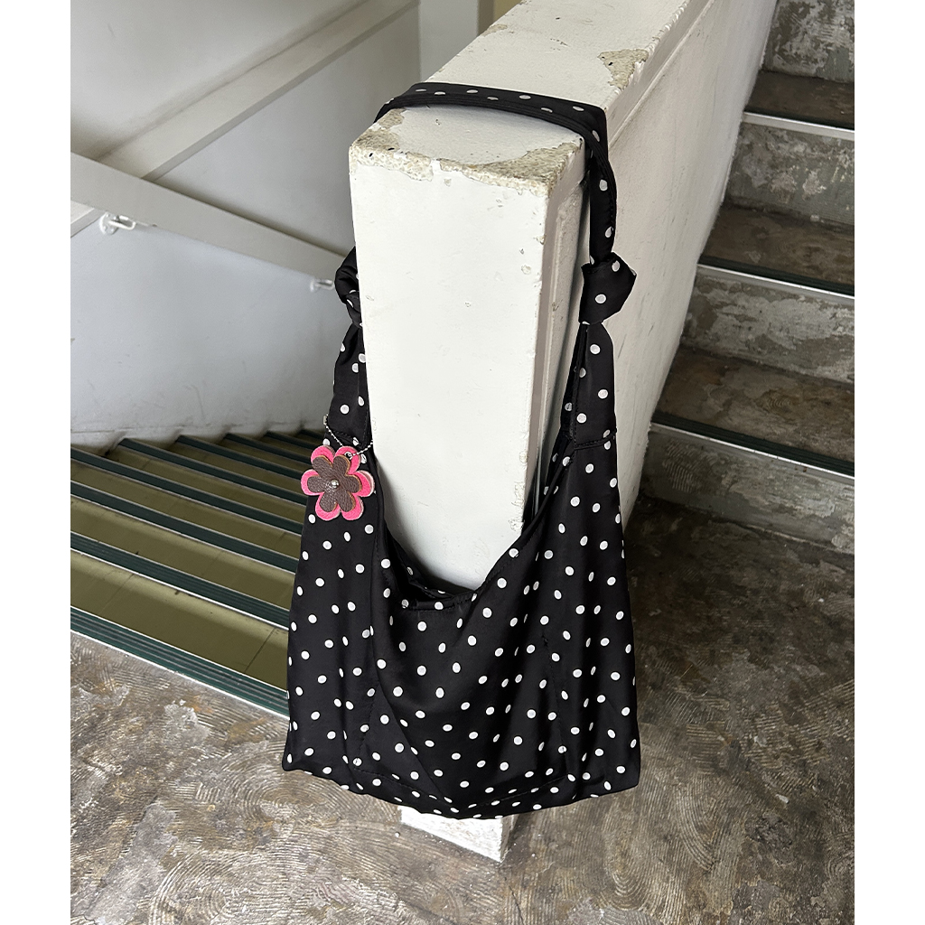 ドットクロスバック