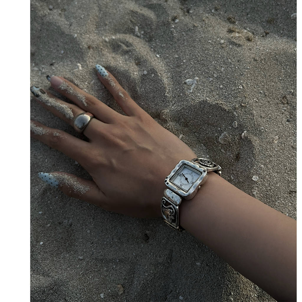 HALF MOON WATCH(2SW1084)STEEL ウォッチ｜スタージュエリー公式