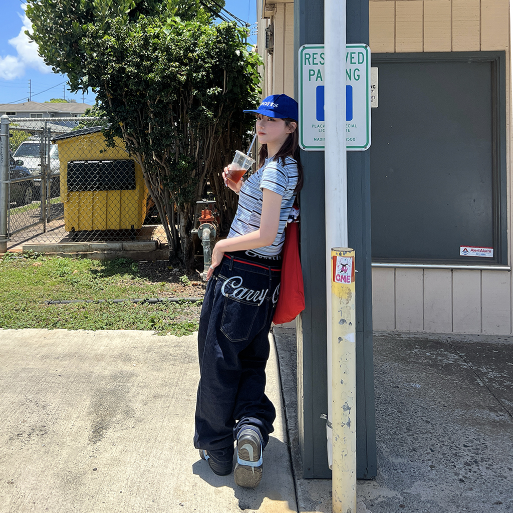 ユニセックス) バックエンブロイダリーデニムパンツ