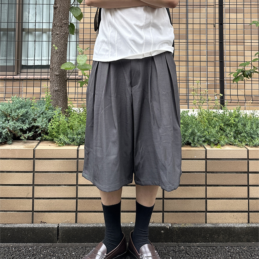 ワイドプリーツハーフスラックス | ファッション通販サイト NUGU