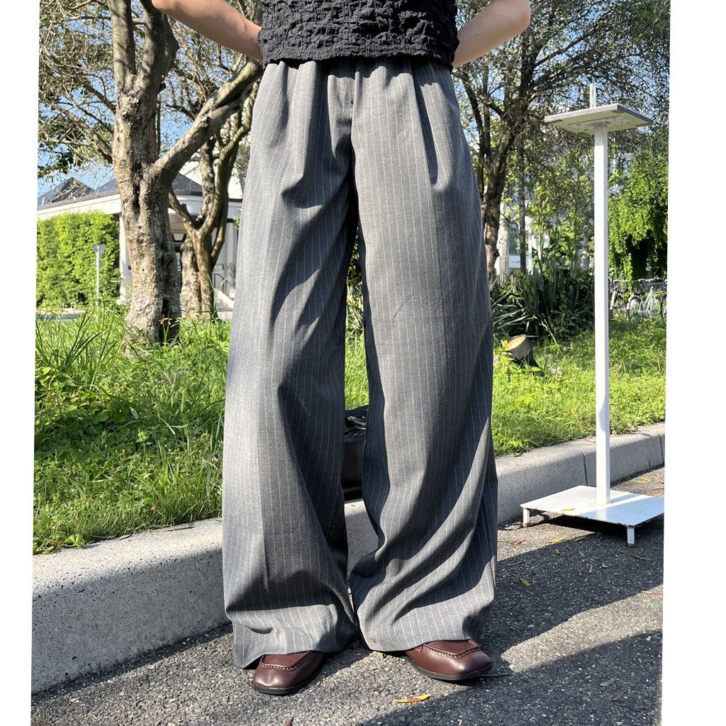 ダークグレー ストライプ スラックス Gramicci（グラミチ）の「【別注】Gramicci / ストライプ スラックス