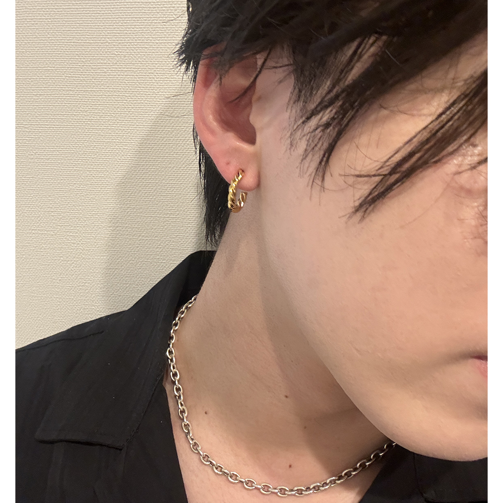 ツイストイピアス | ファッション通販サイト NUGU