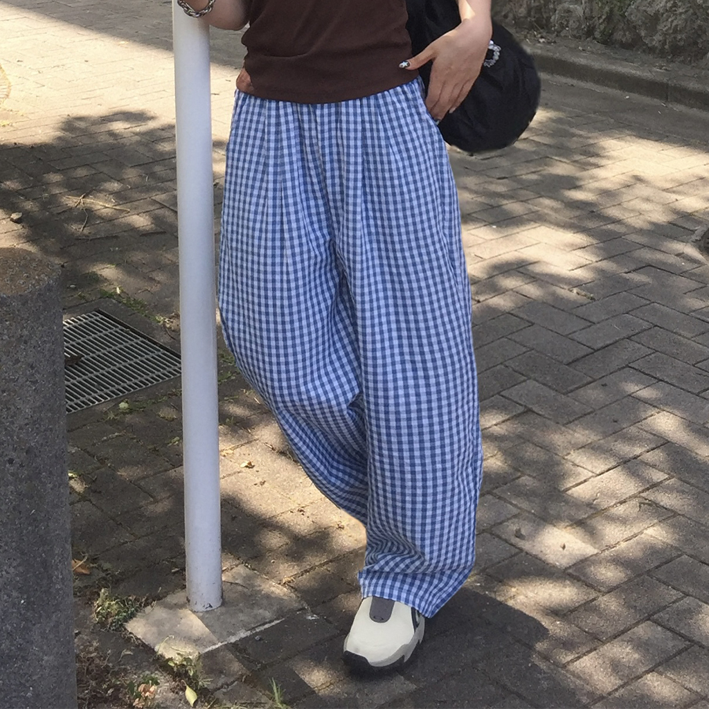 【新品】PEARLY GATES EVALET ギンガムサッカー　パンツ　4 新品】PEARLY GATES EVALET ギンガムサッカー パンツ 4 Pe