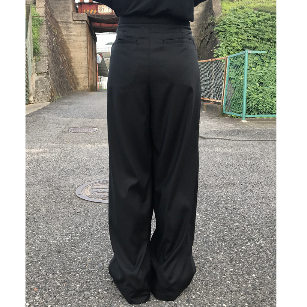 ツーボタンラップパンツ | ファッション通販サイト NUGU