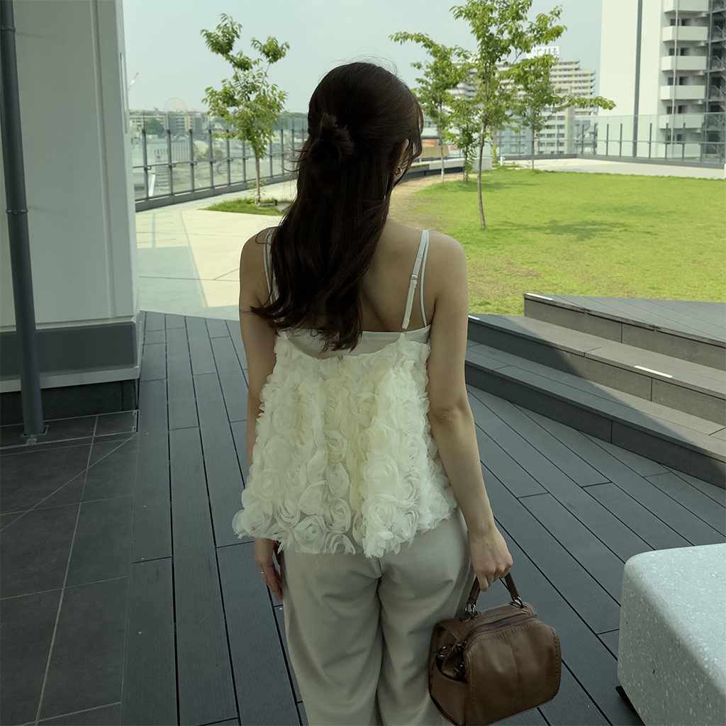 ローズフリルキャミトップ | ファッション通販サイト NUGU