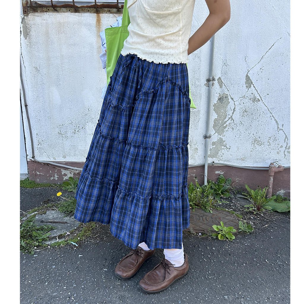 美品☆kagure かぐれ タータンチェック ストレート ロングスカート 日本製 かぐれ（カグレ）の「タータンチェックストレートスカート