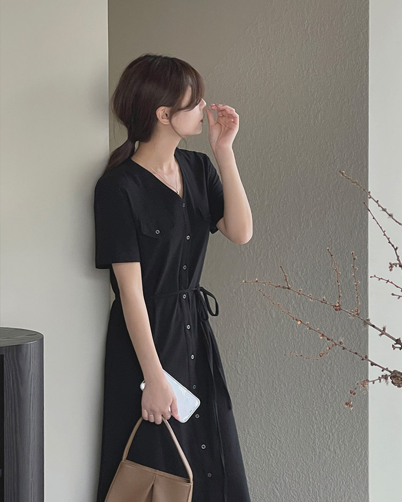 入手困難！スザンヌ着用　フリーダ　ロングワンピース SLY | PLEATS BELTED ロングワンピース (ワンピース(ロング
