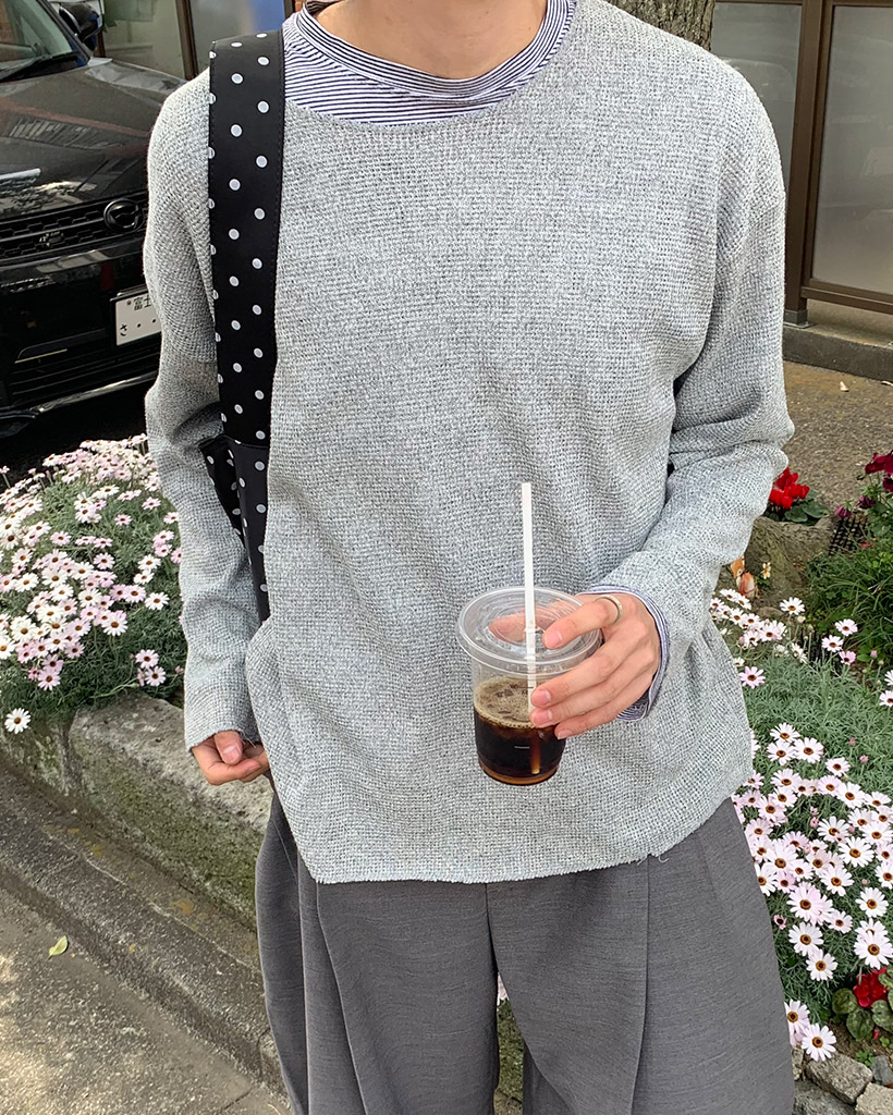 （ユニセックス）シアーラウンドニット