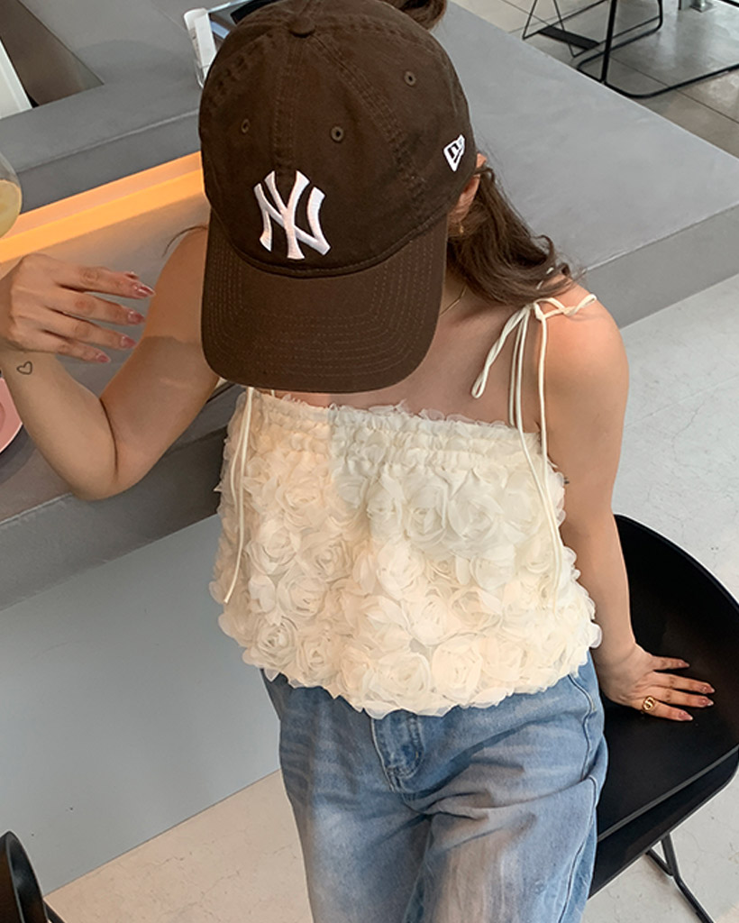 フラワーノースリーブブラウス