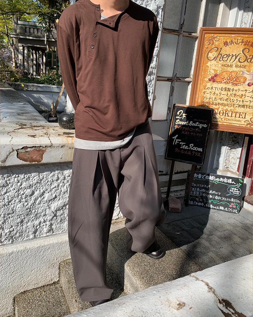 ピンタックワイドスラックス