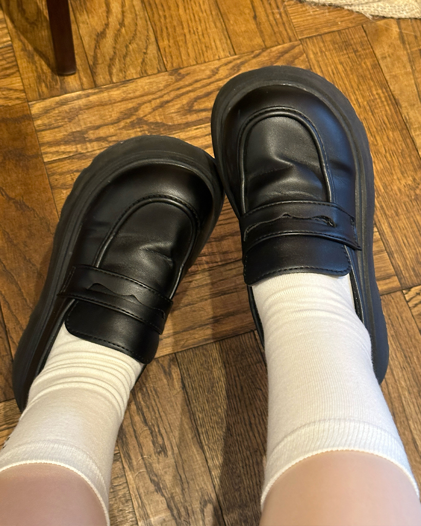 クラシックラウンド厚底ローファー