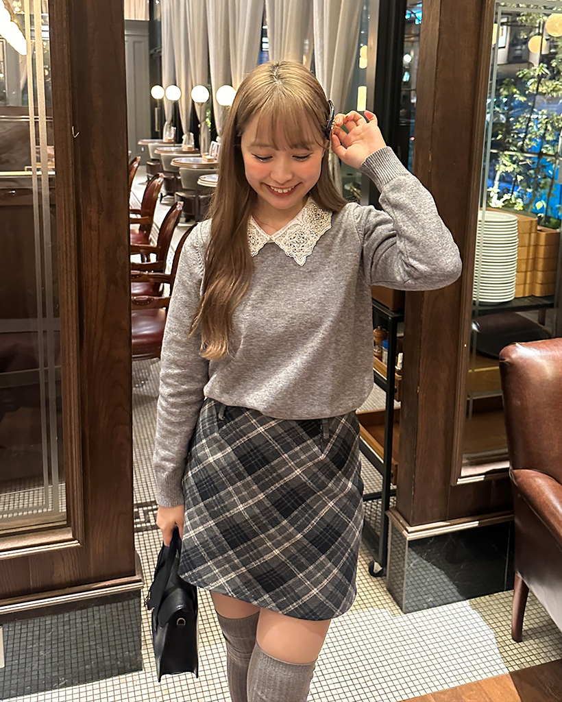 ビーズレースカラニット