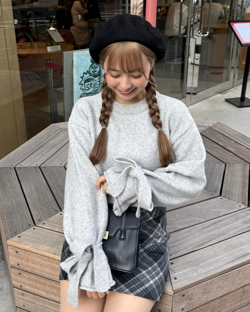 袖リボン結び目ポイントニット