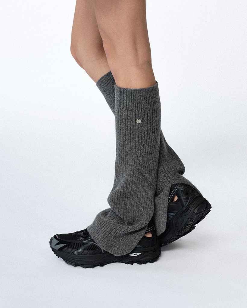 Jude Ribbed Wool Warmer (Gray)