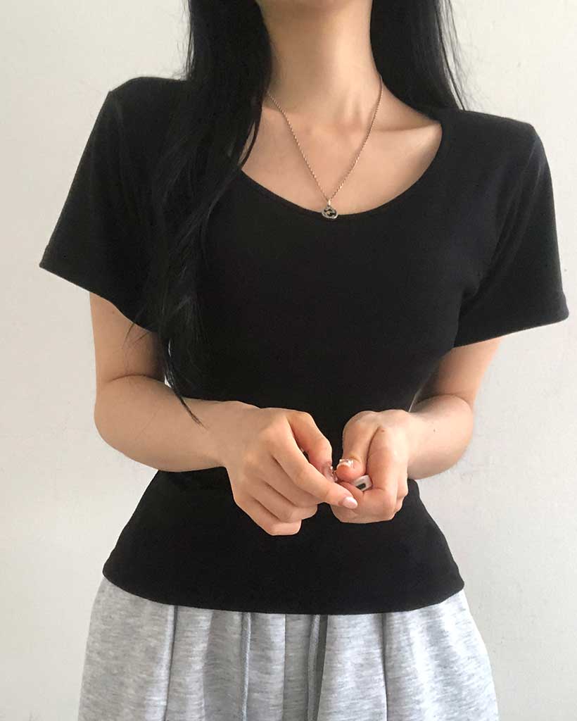 Uネック半袖Tシャツ | ファッション通販サイト NUGU