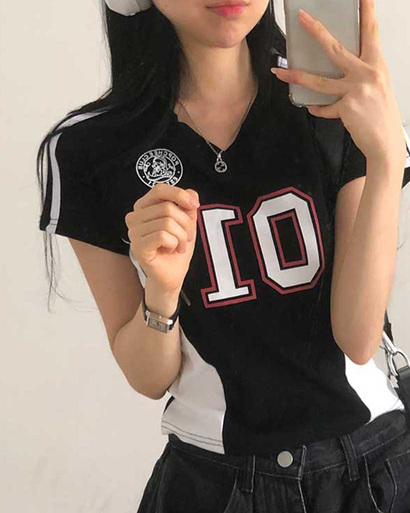 黒 Vネック クロップトップ 半袖 Tシャツ 黒コーデ フロントジップデザイン Vネック半袖トップス シャツ