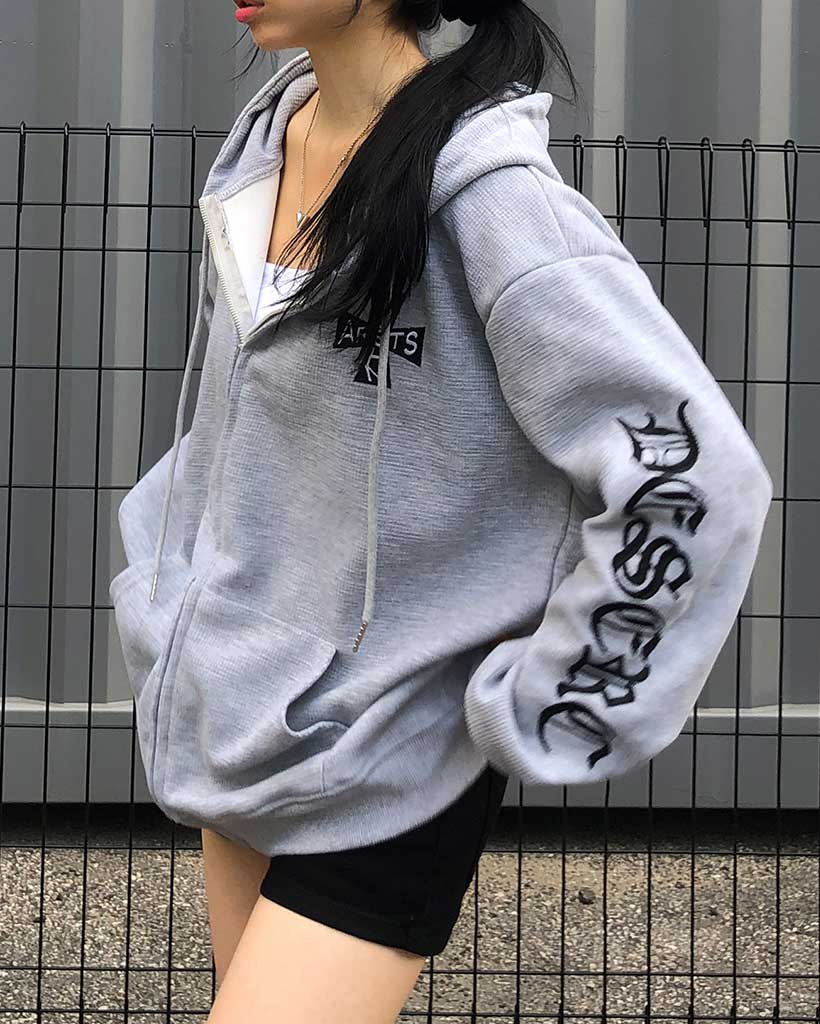 ヴィンテージレタリングパーカー | ファッション通販サイト NUGU