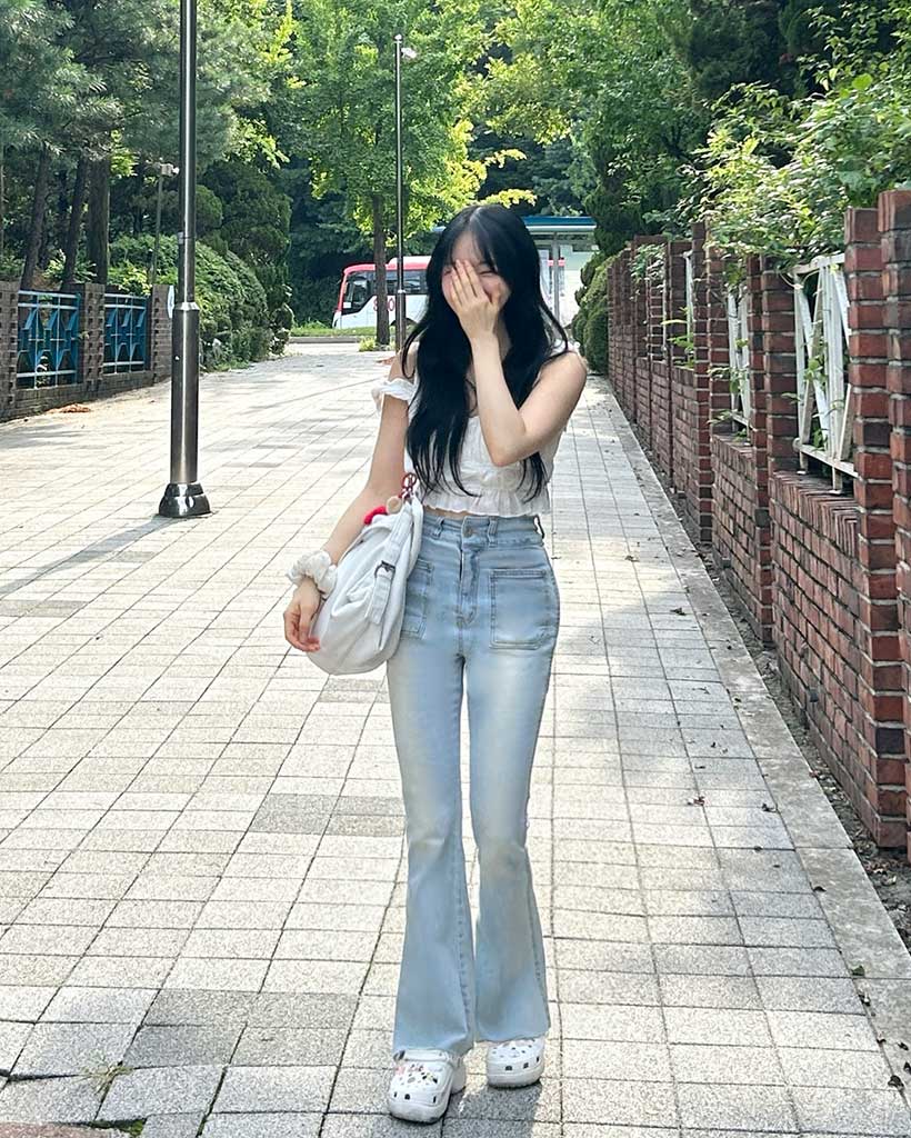 骨盤パッド]スクエアポケットブーツカットデニムパンツ