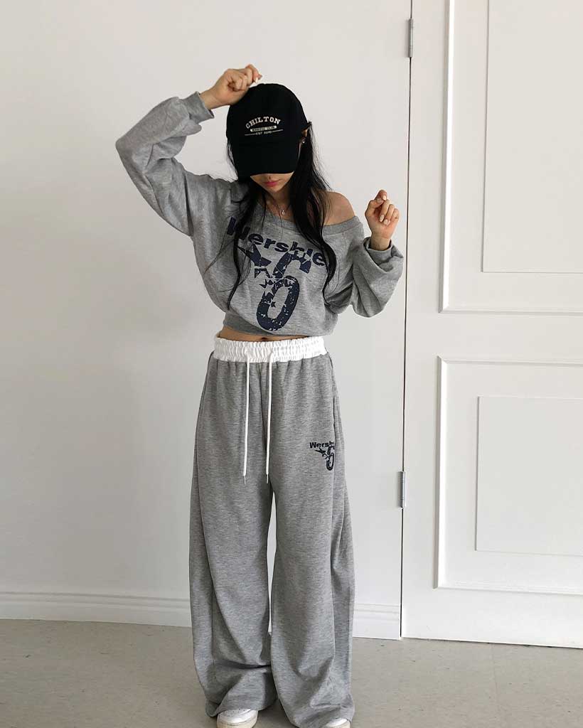 セットアップ]スウェットシャツ＋トレーニングパンツセット