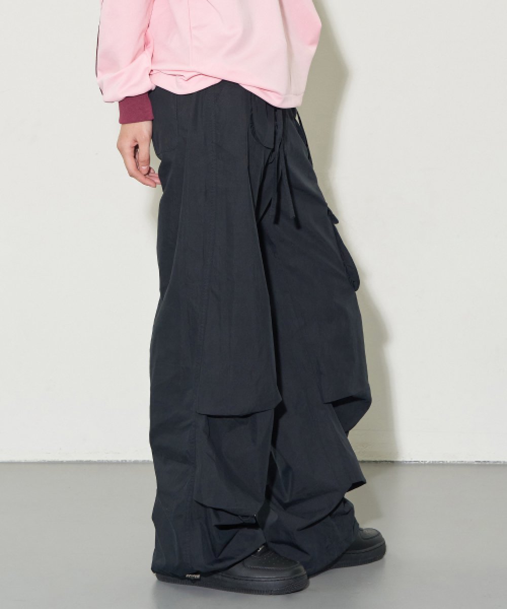 パンツ ALOUND 2TUCK NYLON CARGO PANTS 2330358057.jpg?1722055909