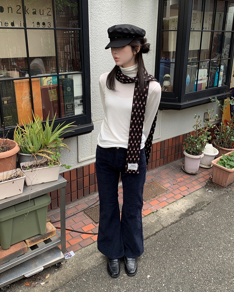 コーデュロイブーツカットパンツ