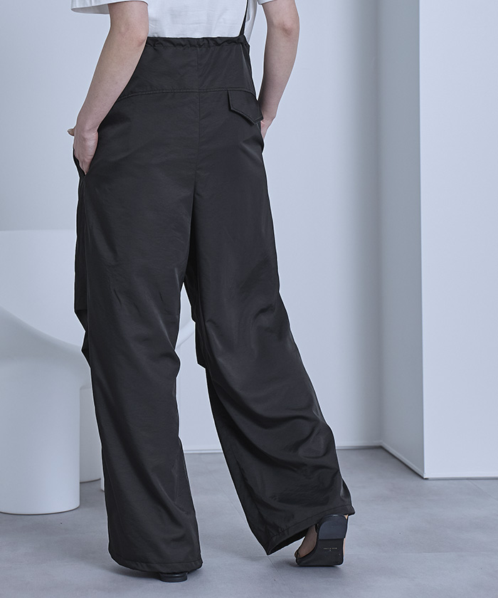 サスペンダー付きパラシュートパンツ | ファッション通販サイト NUGU