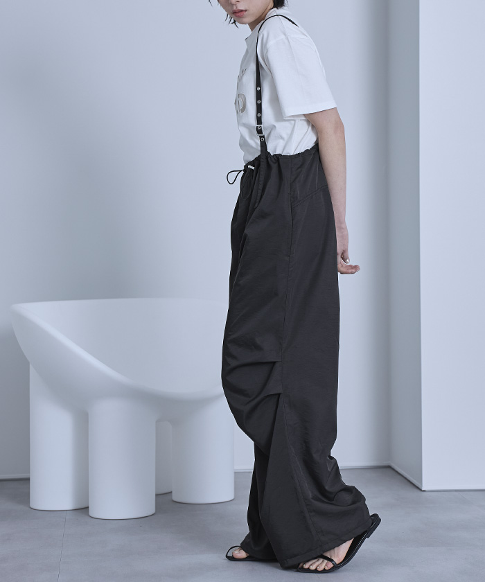サスペンダー付きパラシュートパンツ | ファッション通販サイト NUGU