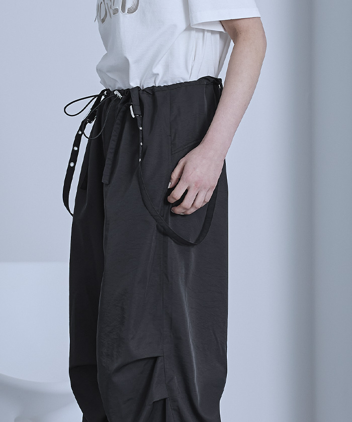 emicetic エミックエティック　サスペンダーパンツ サスペンダー付きパラシュートパンツ | ファッション通販サイト NUGU