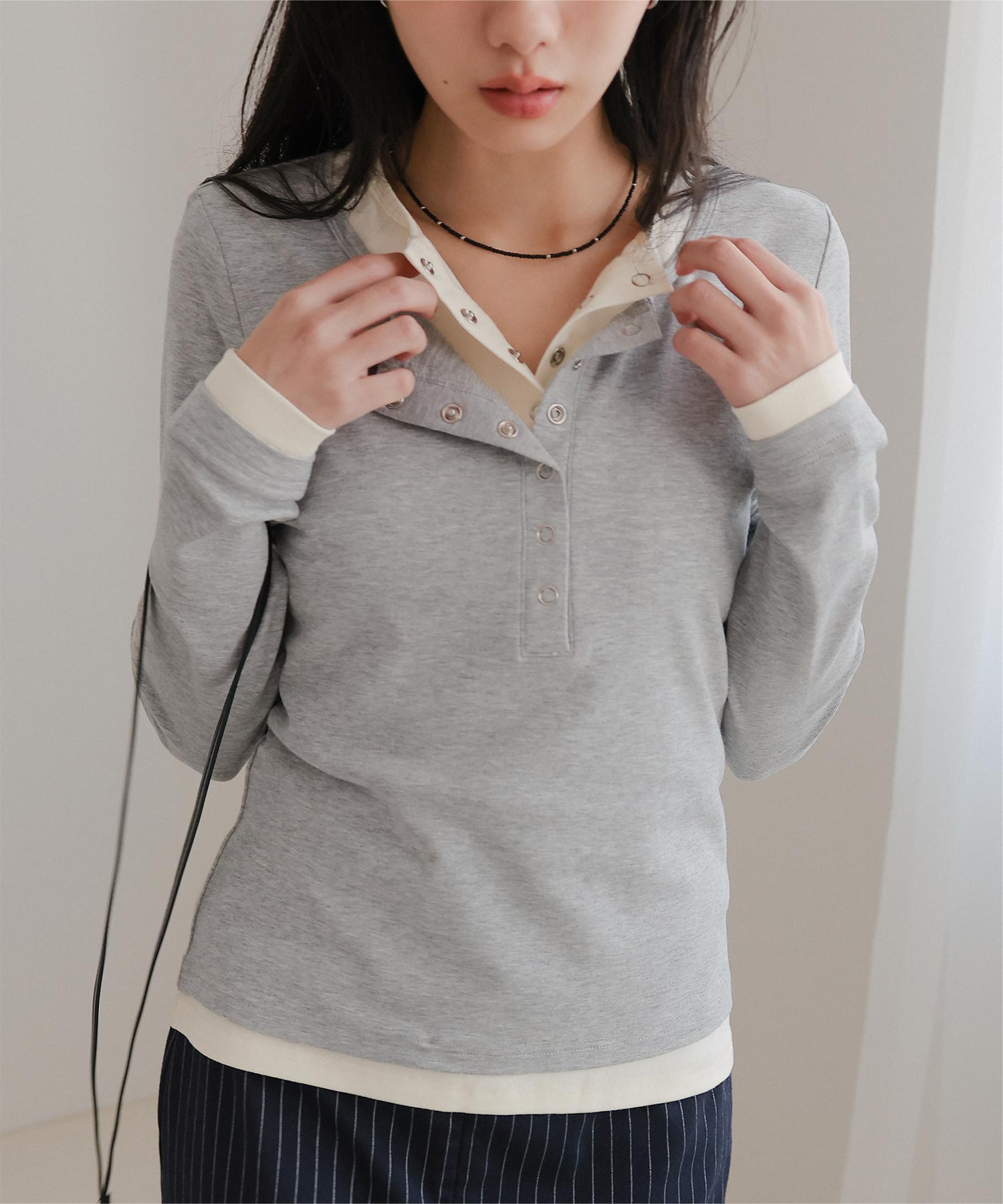 レイヤード風ヘンリーネックトップス | ファッション通販サイト NUGU