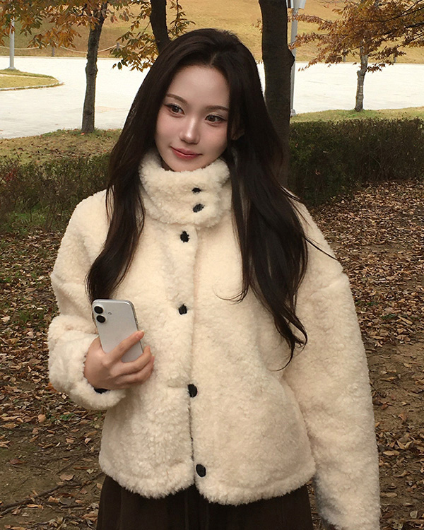 ボアハイネックジャケット