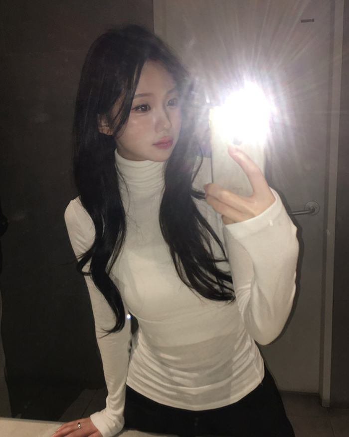 タートルネックスリムTシャツ | ファッション通販サイト NUGU