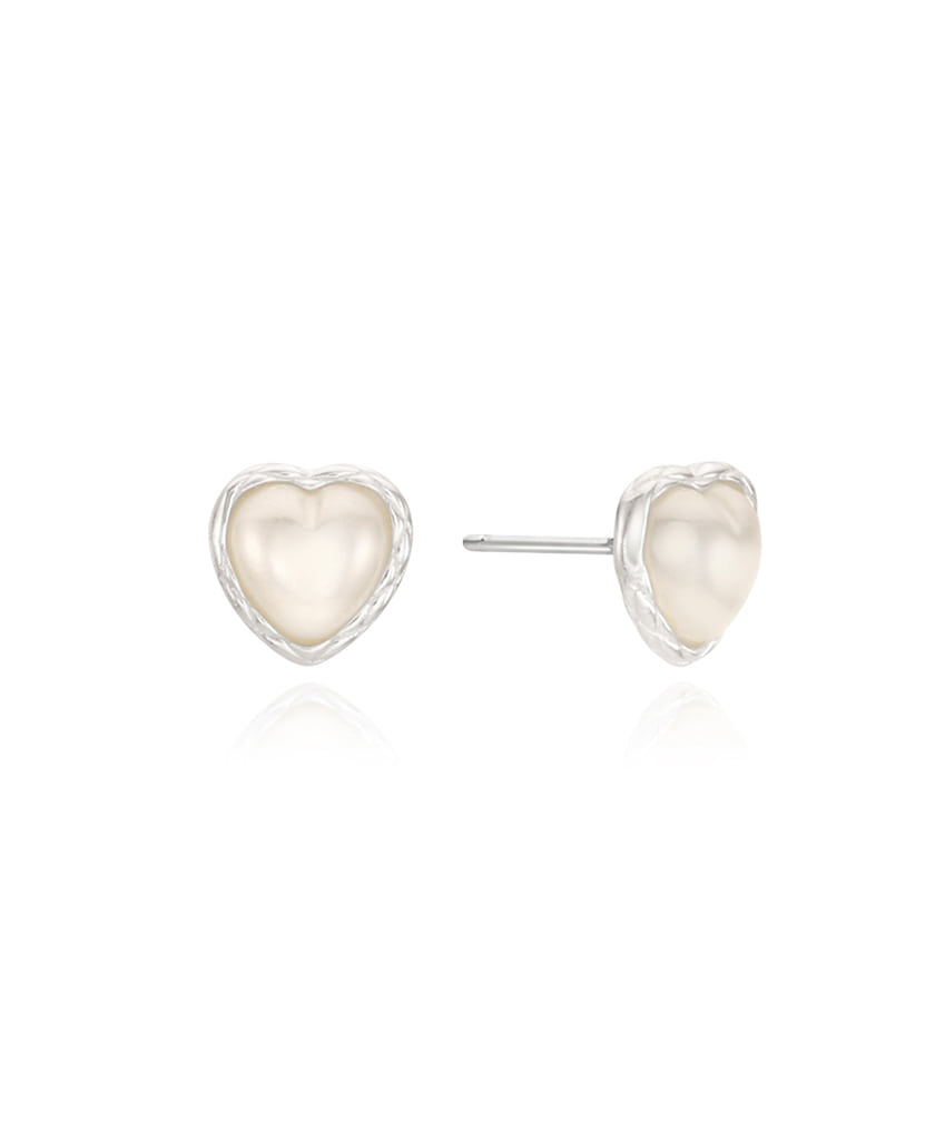 snow white pearl earring