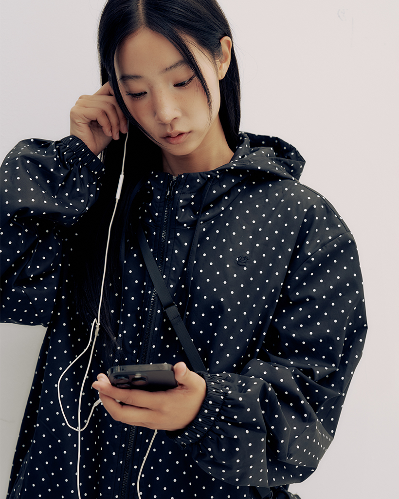 キャッツハイネックドットフードストリングウィンドブレーカーバッグセット[ブラック]