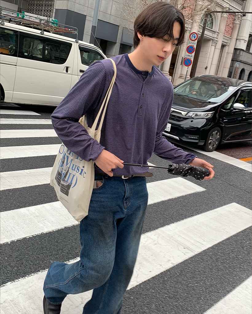 （ユニセックス）ボーダーヘンリーネック長袖T