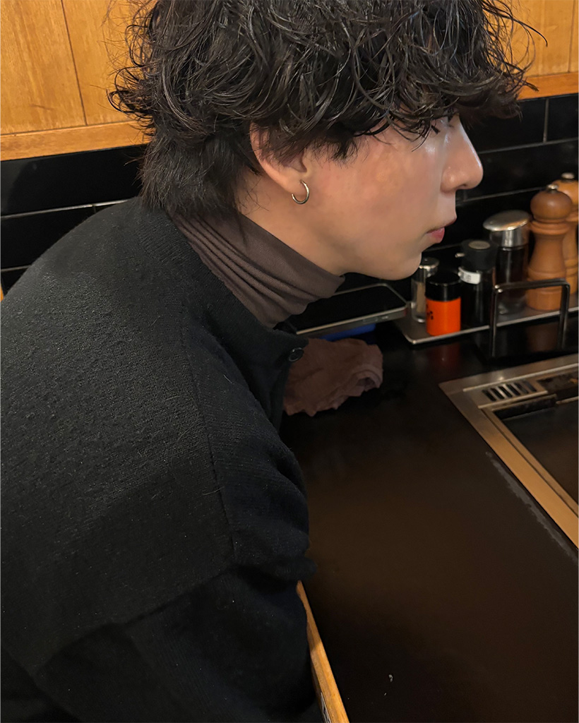 タートルネック長袖Tシャツ