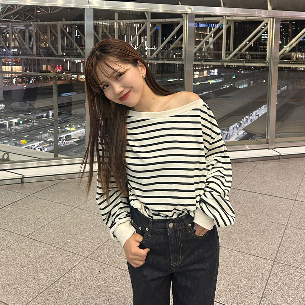 ボーダーオフショルスウェット