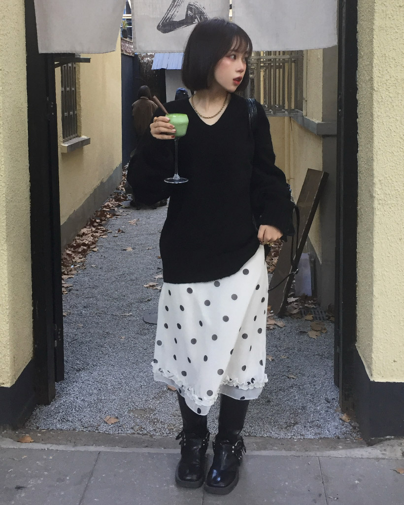 ドットミディスカート