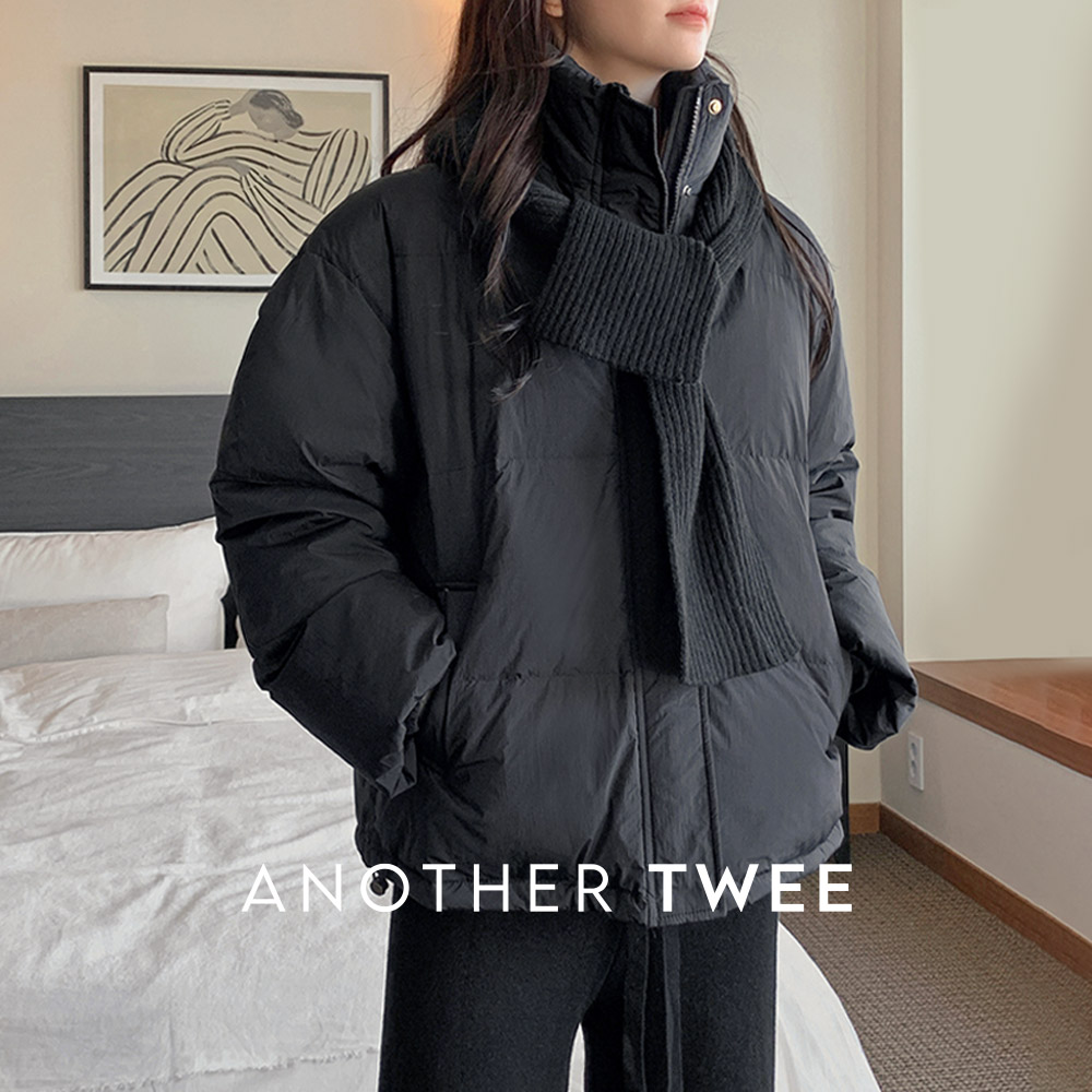 CALUXキャラクスPUFFER SCARFフード付きダウンストール 新品タグ付 2025年最新】calux puffer scarfの人気アイテム - メルカリ