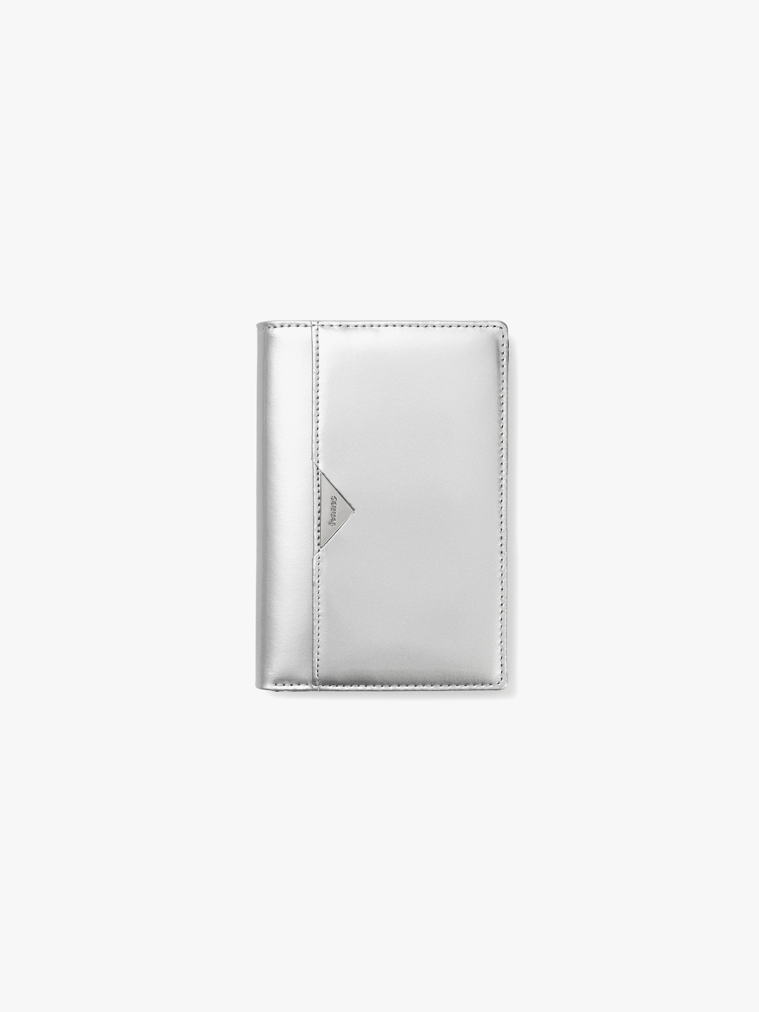 fennec X hoop] TRIANGLE PASSPORT WALLET - SILVER