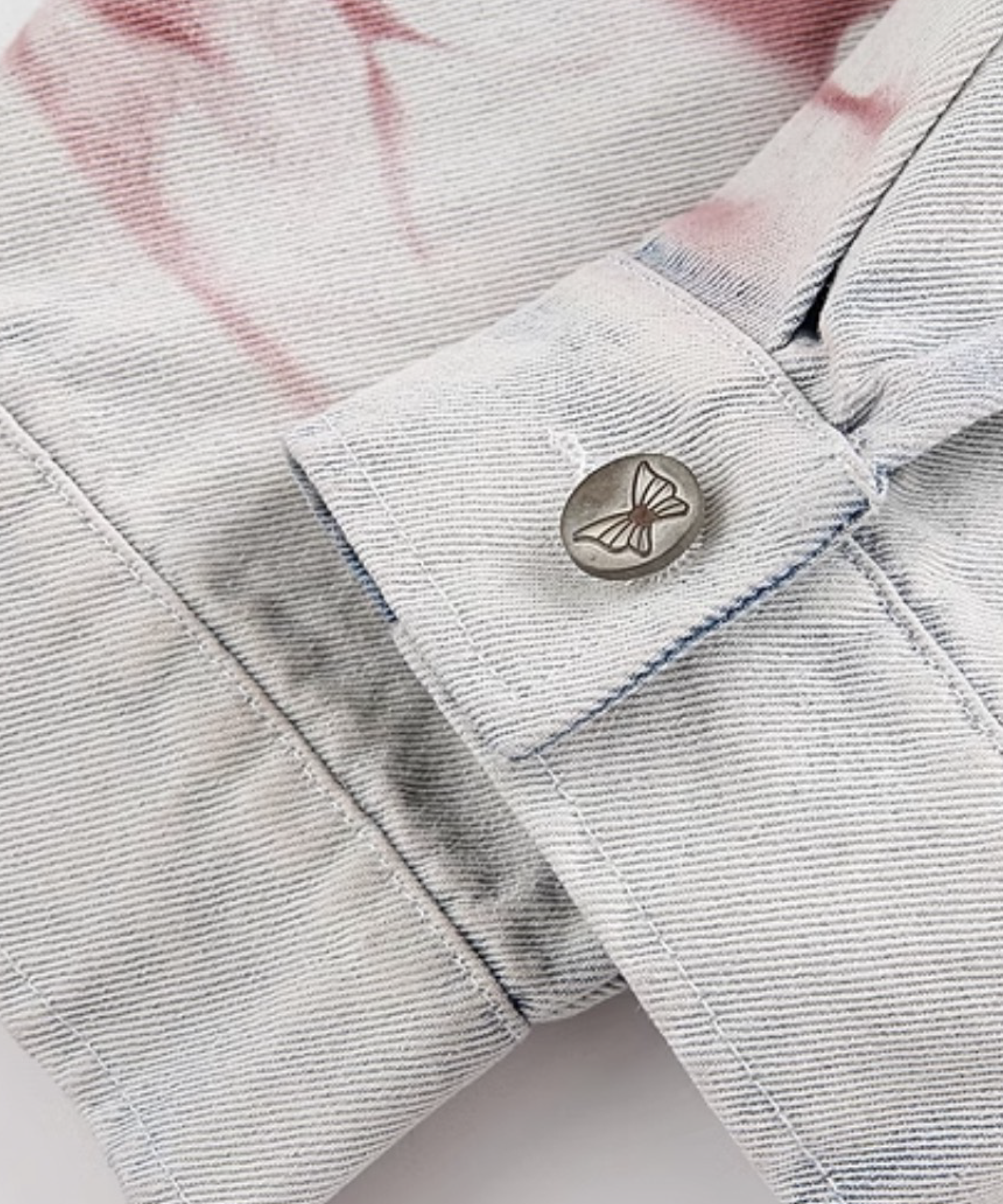 PRIDE ホワイトデニムジャケット チュニジア製 Levi's ホワイトデニムジャケット – 古着屋Top of