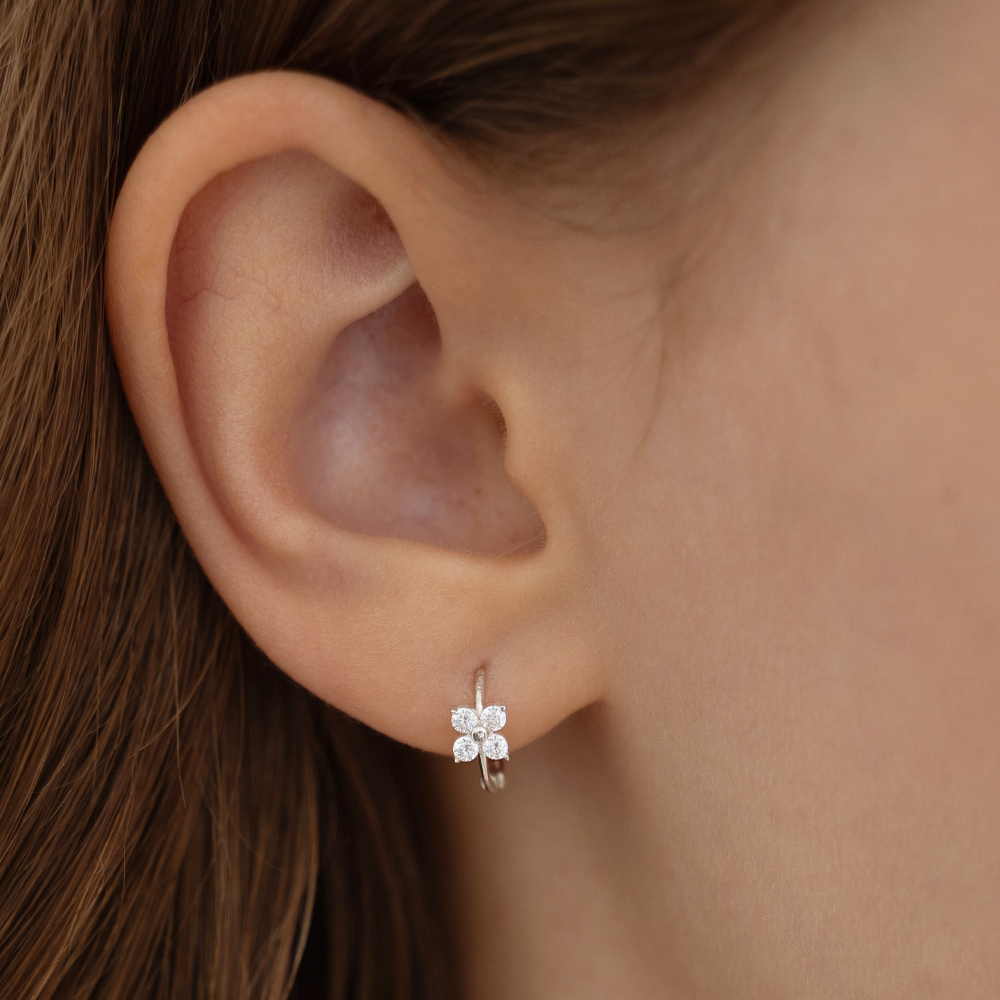 (シルバー925) プチ フルール フープ ピアス EC3266