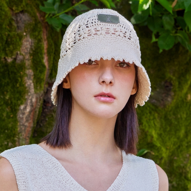 ★VARZAR★ VA Plate Crochet Bucket Hat Ivory VA Plate Crochet Bucket Hat Ivory | ファッション通販サイト NUGU