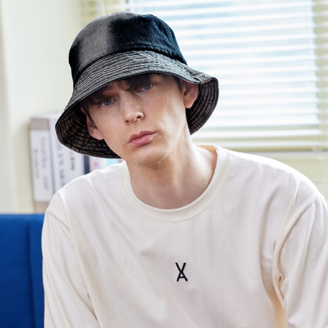 VZ Label Bleach Washing Denim Bucket Hat Indigo