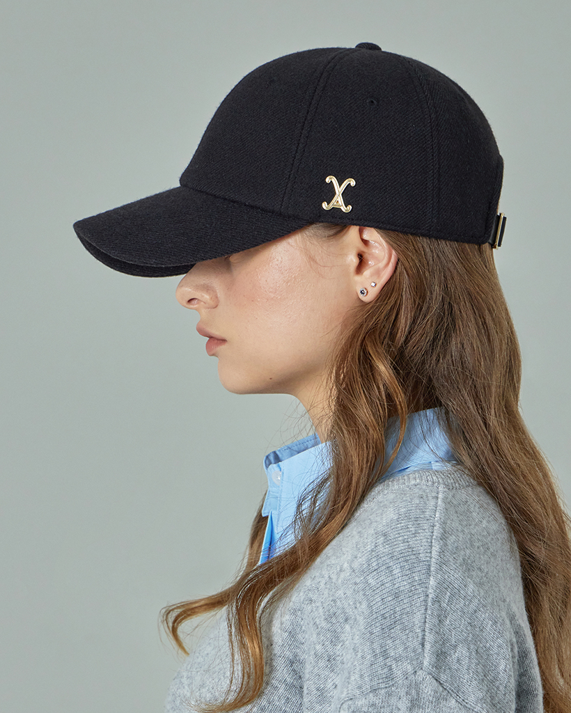 VA Curved Stud Link Wool-Blend Ball Cap Black | ファッション通販