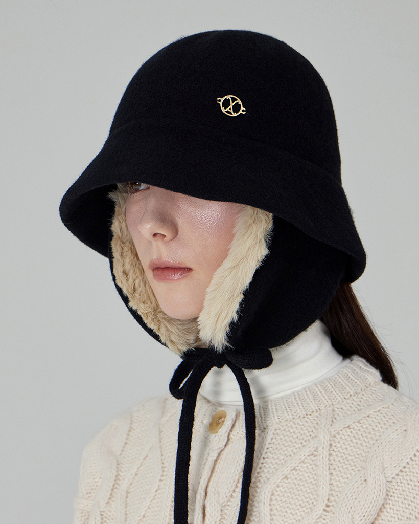 VA Curved Circle Logo Wool Blend Flap Bucket Hat Black