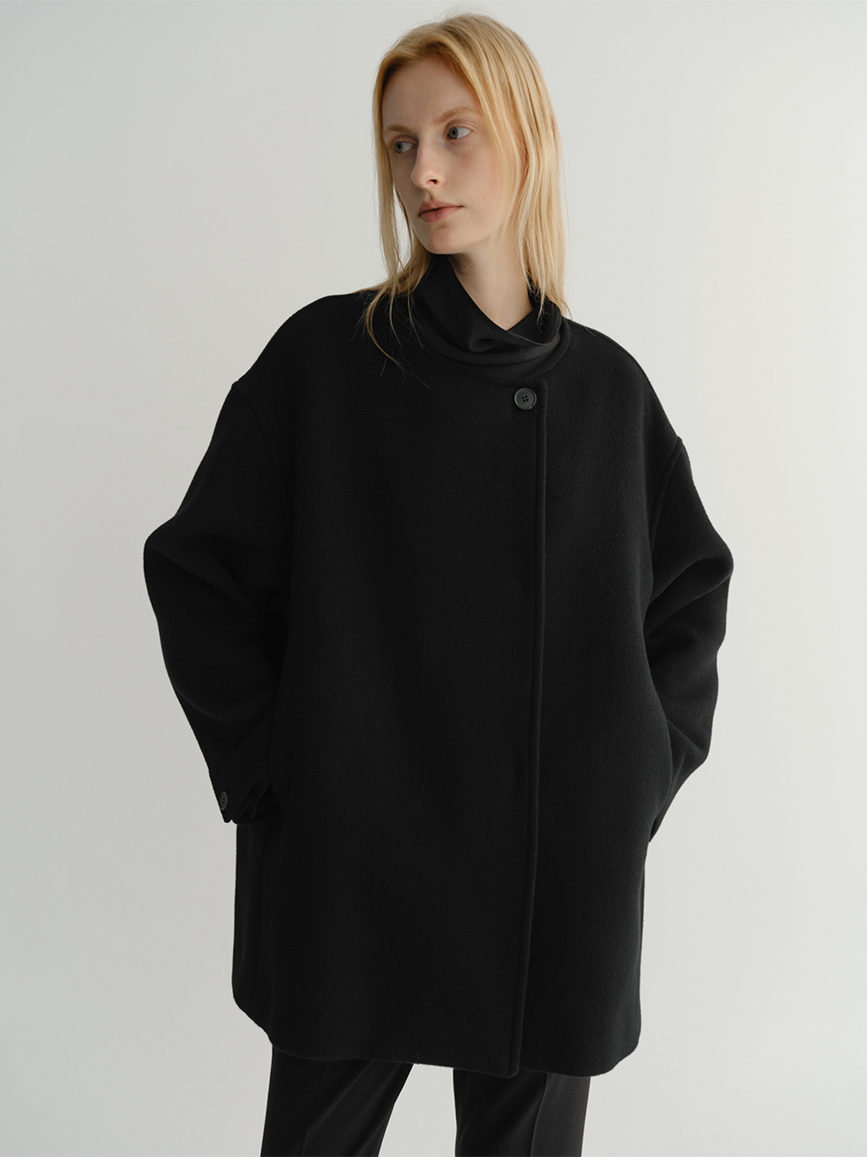 【購入特典】Cashmere Miel Half Coat (Black)