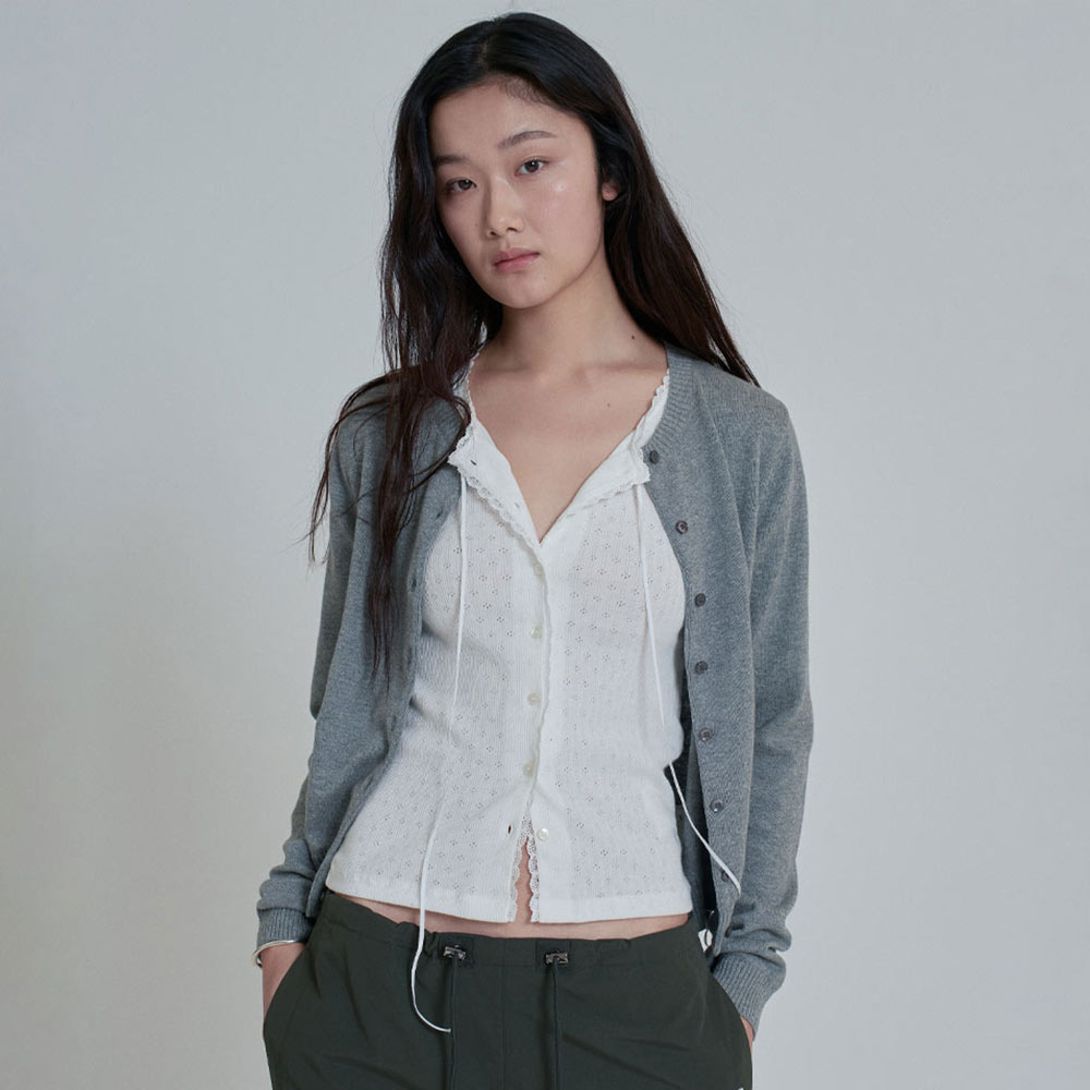 LACE BUTTON SLEEVELESS (IVORY)