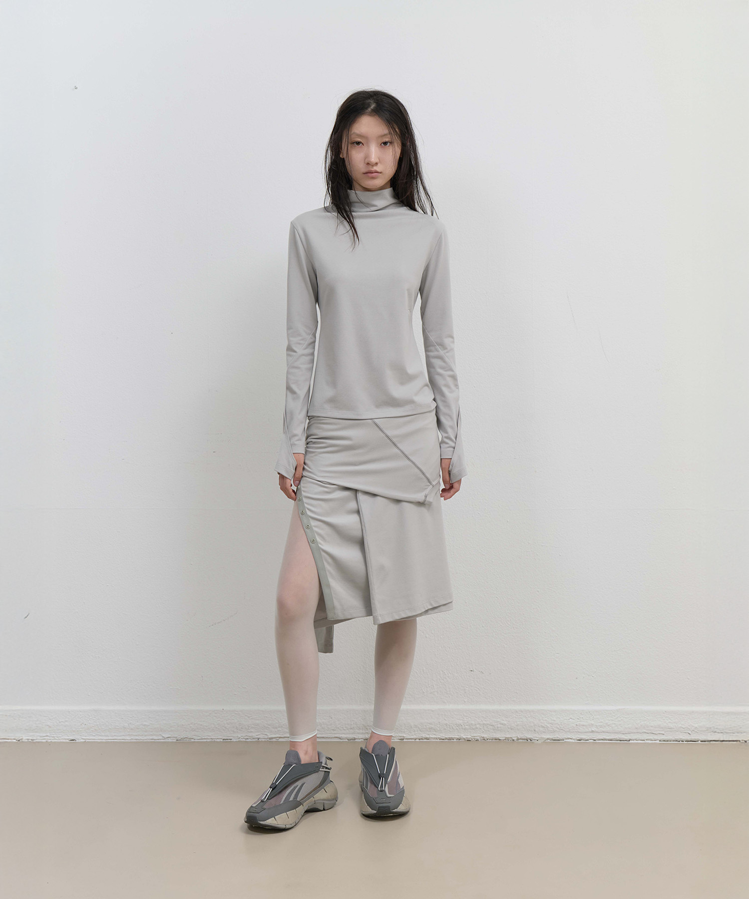 Mock Neck Tee / Mint Grey